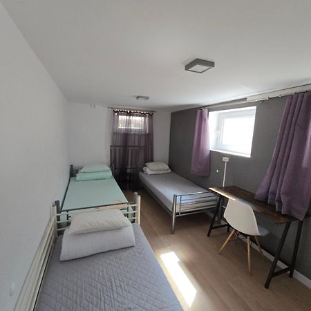 Rooms4Rest Wiertnicza - Private Rooms For Tourists - Atr Consulting Sp, Z O,O, Varšava Exteriér fotografie